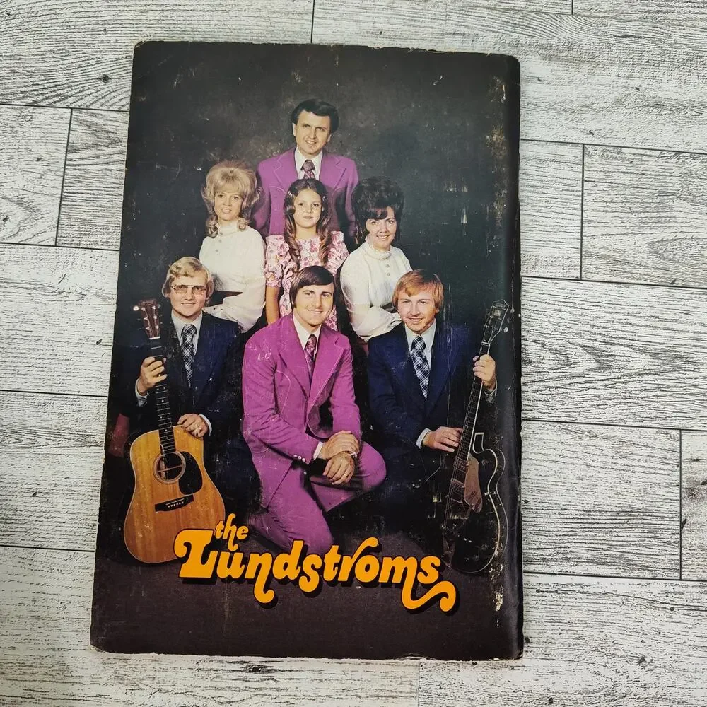 Vintage Cookbook Cookin With Lundstroms Recipe Cards Cake Cookies Salad Pie